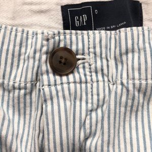 GAP white and light blue striped shorts
